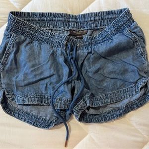 Maternity shorts, size S.